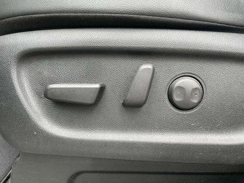 Silky Silver 2020 Kia Sedona EX