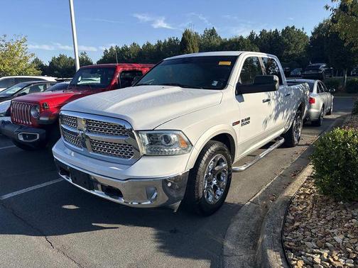 Bright White Clearcoat 2014 RAM 1500 Laramie