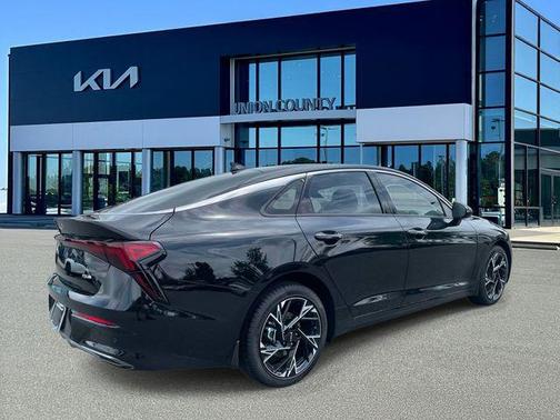 Aurora Black Pearl 2026 Kia K5 GT-Line FWD