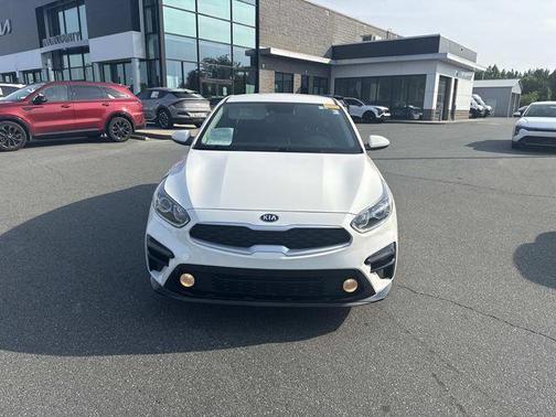 Clear White 2021 Kia Forte LXS
