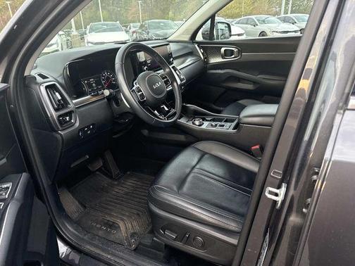 Platinum Graphite 2023 Kia Sorento Hybrid EX