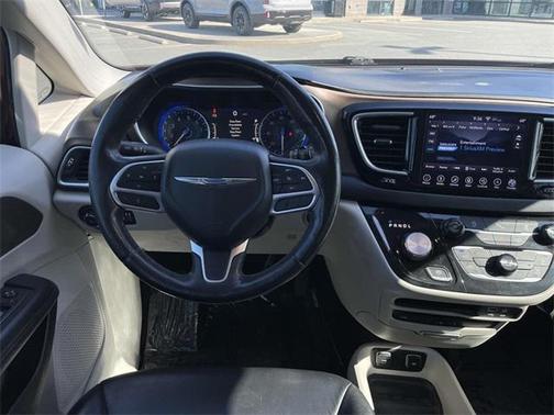 2018 Chrysler Pacifica Touring-L Plus