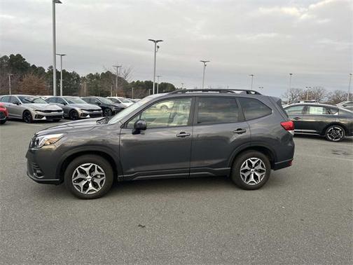 2023 Subaru Forester Premium