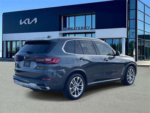2022 BMW X5 sDrive40i
