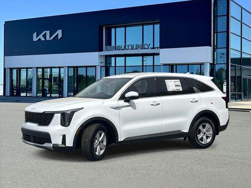 Glacial White Pearl 2026 Kia Sorento LX