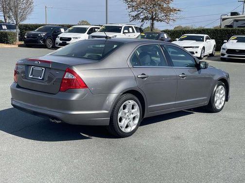 2011 Ford Fusion SE