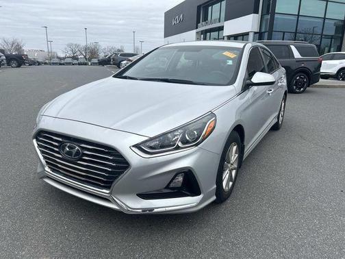 2019 Hyundai SONATA SE