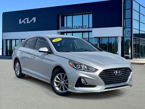 2019 Hyundai SONATA SE