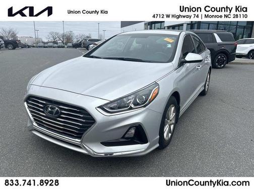 2019 Hyundai SONATA SE
