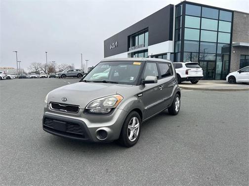 2013 Kia Soul Base