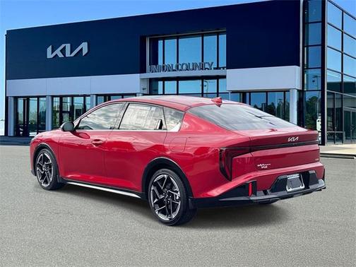 2025 Kia K4 GT-Line
