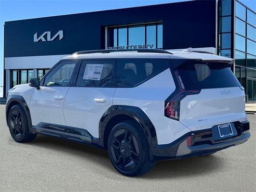 2026 Kia EV9 GT-Line