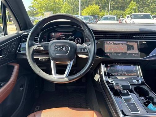 2021 Audi Q7 55 Premium Plus