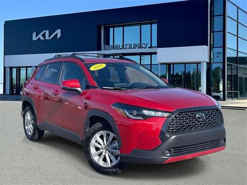 2022 Toyota Corolla Cross LE