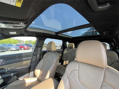 2025 Kia Sorento SX