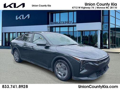 Interstellar Gray 2025 Kia K4 LX