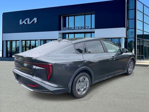 Interstellar Gray 2025 Kia K4 LX