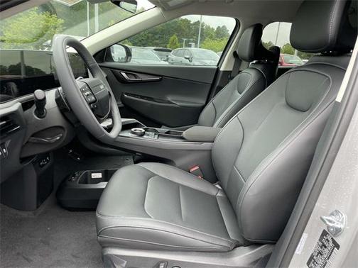 2025 Kia EV6 Wind