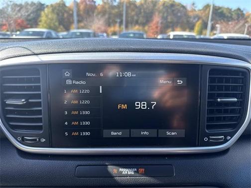 2022 Kia Sportage LX