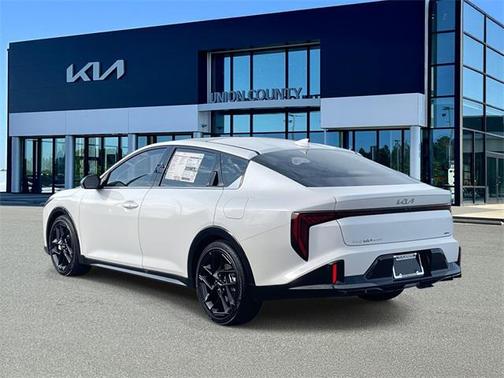 2025 Kia K4 GT-Line Turbo