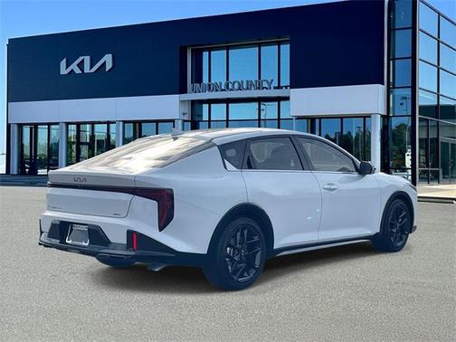 2025 Kia K4 GT-Line Turbo