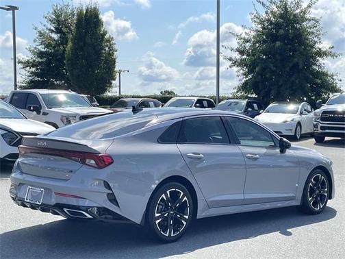 2022 Kia K5 GT-Line