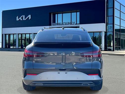 Makalu Gray 2024 Genesis GV60 Standard RWD