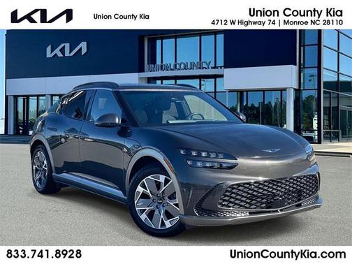 Makalu Gray 2024 Genesis GV60 Standard RWD
