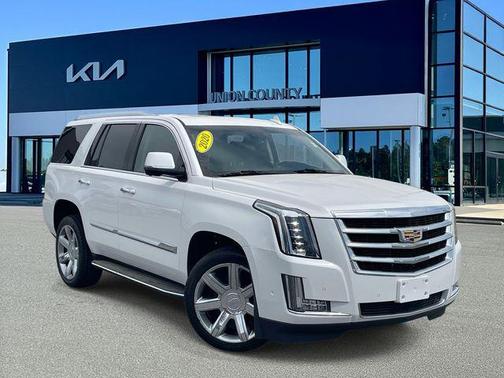2020 Cadillac Escalade Luxury
