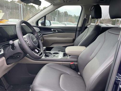 Deep Chroma Blue 2026 Kia Carnival LXS