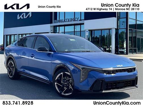 2025 Kia K4 GT-Line