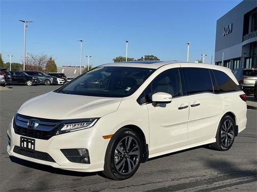 2019 Honda Odyssey Elite