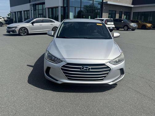 Molten Silver 2017 Hyundai ELANTRA SE