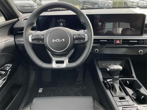 2025 Kia K5 GT
