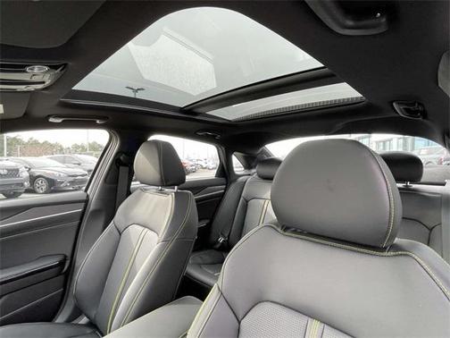 2025 Kia K5 GT