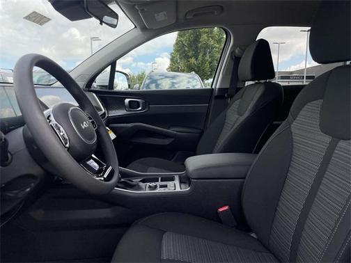 2025 Kia Sorento LX