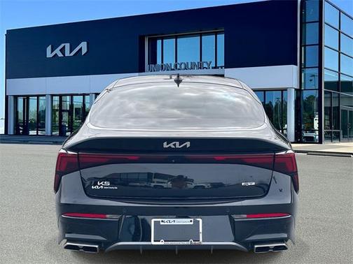 2025 Kia K5 GT