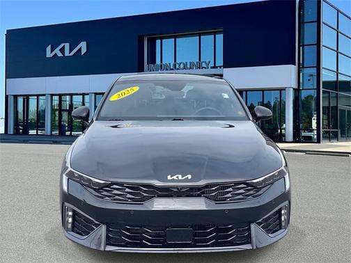 2025 Kia K5 GT