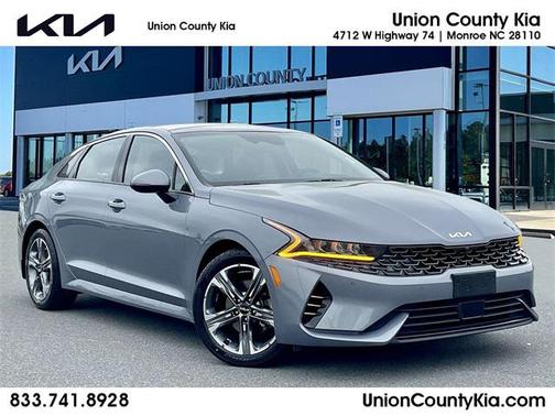 2022 Kia K5 EX