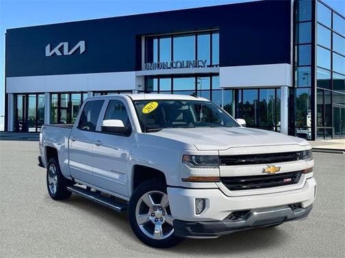 2017 Chevrolet Silverado 1500 2LT