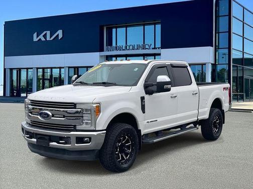 2017 Ford F-350 Lariat