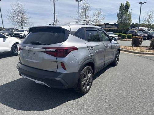 Neptune Blue 2023 Kia Seltos S