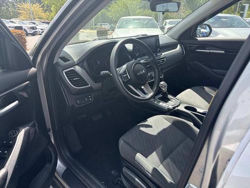 Neptune Blue 2023 Kia Seltos S