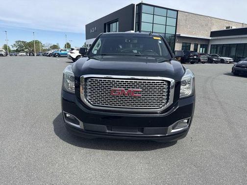 Onyx Black 2017 GMC Yukon Denali