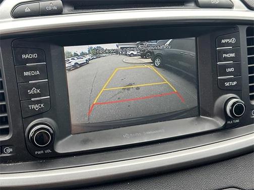2017 Kia Sorento LX