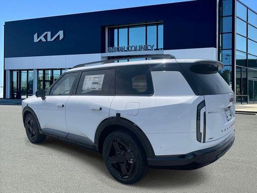Glacial White Pearl 2027 Kia Telluride Hybrid X-Line SX-Prestige