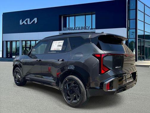 Interstellar Gray 2027 Kia Seltos X-Line SX