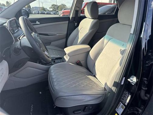 2021 Hyundai TUCSON SEL