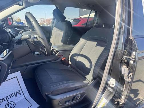 2022 Jeep Grand Cherokee L Laredo