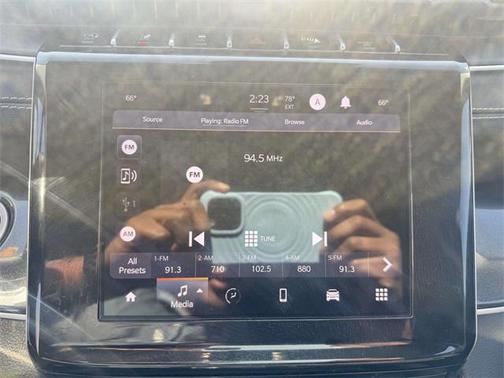 2022 Jeep Grand Cherokee L Laredo